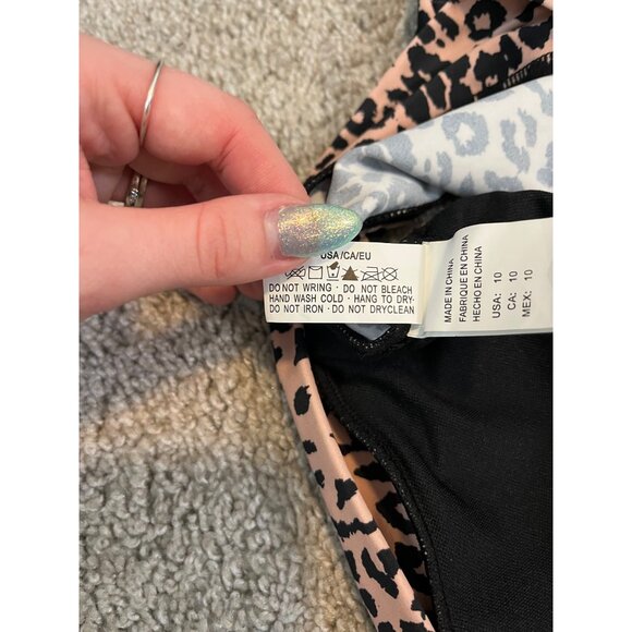 Cocoship Leopard Print Tie Front Swim Top Womens Size 10 Swimsuit Top Padded - Picture 9 of 11